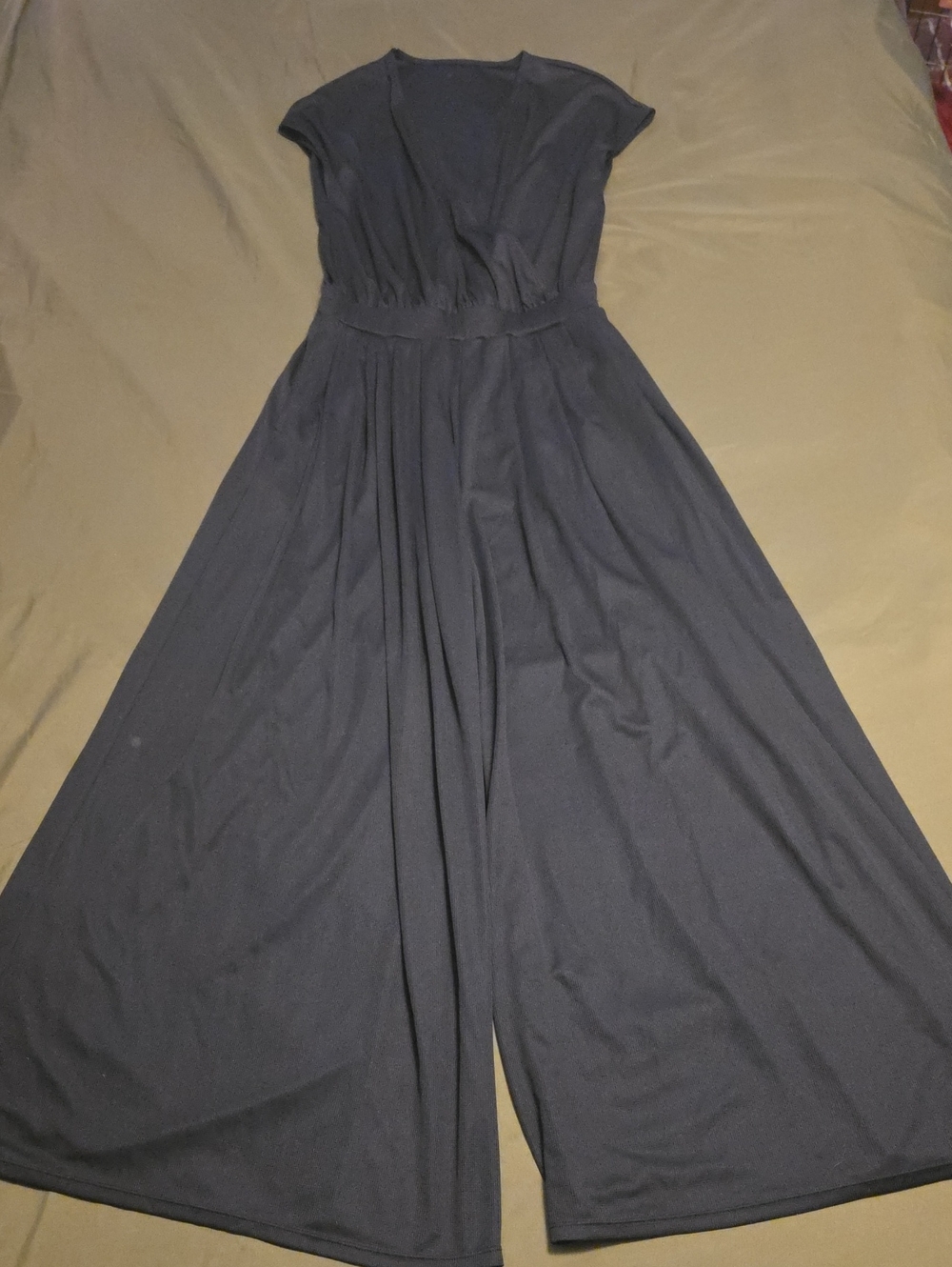 HALARA Black Wide-Leg Jumpsuit